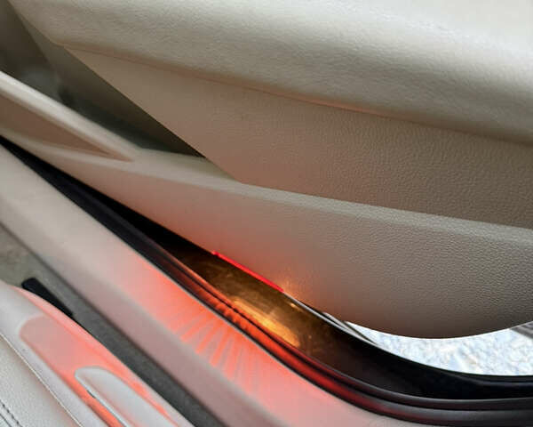 Черный Фольксваген Пассат, объемом двигателя 1.97 л и пробегом 270 тыс. км за 9500 $, фото 21 на Automoto.ua