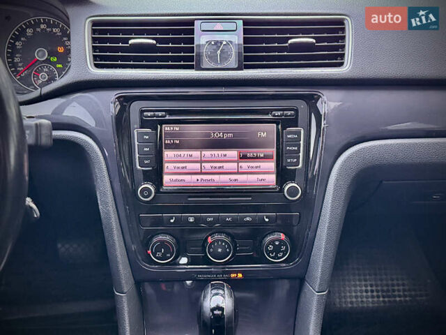 Черный Фольксваген Пассат, объемом двигателя 2 л и пробегом 201 тыс. км за 12950 $, фото 20 на Automoto.ua