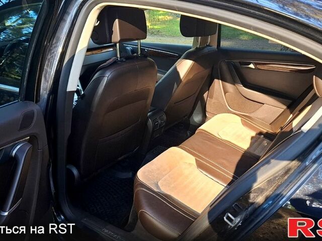 Чорний Фольксваген Пассат, об'ємом двигуна 1.8 л та пробігом 307 тис. км за 10500 $, фото 4 на Automoto.ua