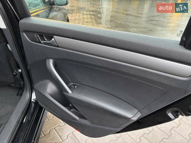 Черный Фольксваген Пассат, объемом двигателя 2.5 л и пробегом 302 тыс. км за 7700 $, фото 15 на Automoto.ua