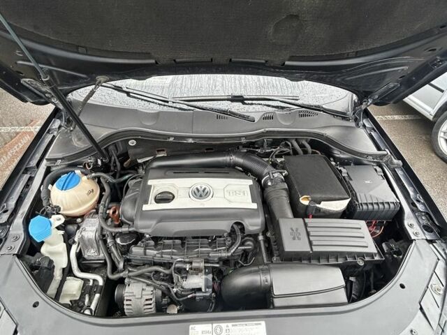 Чорний Фольксваген Пассат, об'ємом двигуна 1.8 л та пробігом 219 тис. км за 9900 $, фото 9 на Automoto.ua