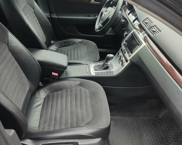 Черный Фольксваген Пассат, объемом двигателя 1.8 л и пробегом 166 тыс. км за 9999 $, фото 25 на Automoto.ua