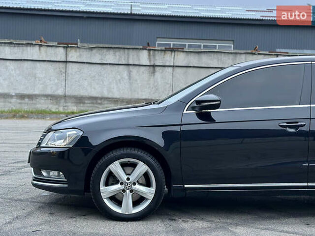 Черный Фольксваген Пассат, объемом двигателя 1.8 л и пробегом 169 тыс. км за 12999 $, фото 5 на Automoto.ua