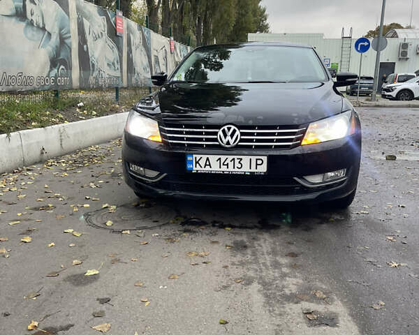 Черный Фольксваген Пассат, объемом двигателя 1.97 л и пробегом 212 тыс. км за 13000 $, фото 1 на Automoto.ua