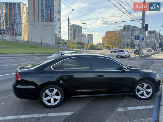 Черный Фольксваген Пассат, объемом двигателя 2.5 л и пробегом 215 тыс. км за 10500 $, фото 3 на Automoto.ua