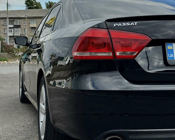 Черный Фольксваген Пассат, объемом двигателя 2.5 л и пробегом 174 тыс. км за 10500 $, фото 9 на Automoto.ua