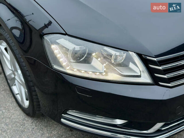 Черный Фольксваген Пассат, объемом двигателя 1.8 л и пробегом 169 тыс. км за 12999 $, фото 11 на Automoto.ua