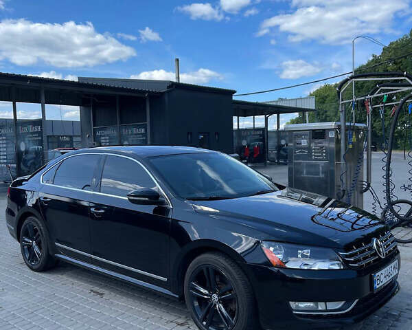 Чорний Фольксваген Пассат, об'ємом двигуна 2 л та пробігом 182 тис. км за 10500 $, фото 1 на Automoto.ua