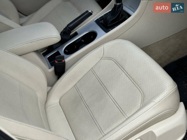 Чорний Фольксваген Пассат, об'ємом двигуна 2.48 л та пробігом 260 тис. км за 9000 $, фото 24 на Automoto.ua