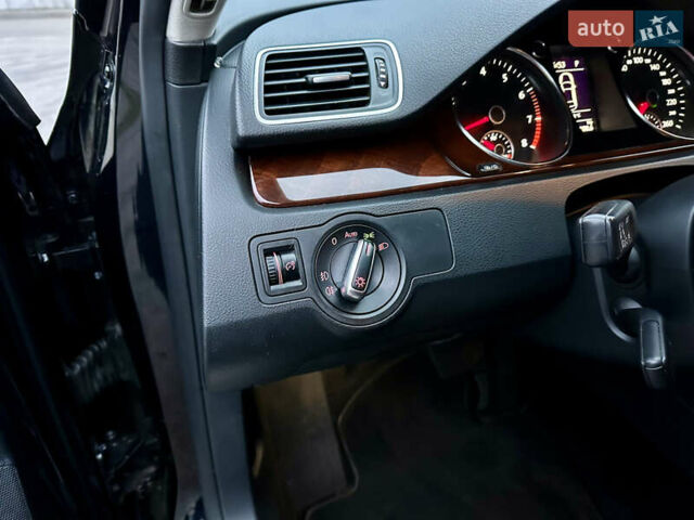 Черный Фольксваген Пассат, объемом двигателя 1.8 л и пробегом 169 тыс. км за 12999 $, фото 17 на Automoto.ua