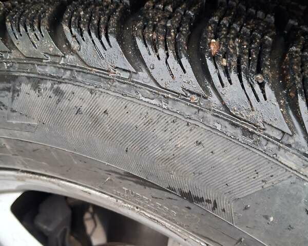 Черный Фольксваген Пассат, объемом двигателя 2.48 л и пробегом 183 тыс. км за 10500 $, фото 1 на Automoto.ua