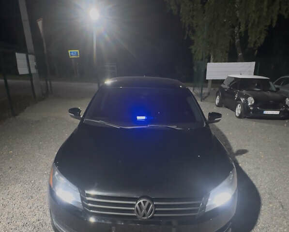 Фольксваген Пассат 2012 в Хмельницком на Automoto.ua Черный Фольксваген Пассат, объемом двигателя 2.48 л и пробегом 215 тыс. км за 10499 $, фото 19 на Automoto.ua