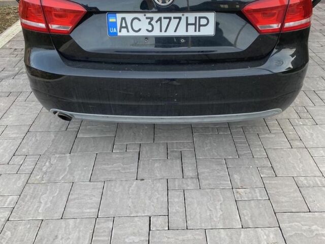 Черный Фольксваген Пассат, объемом двигателя 2.5 л и пробегом 190 тыс. км за 7500 $, фото 9 на Automoto.ua