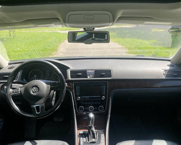 Фольксваген Пассат 2012 у Умани на Automoto.ua Чорний Фольксваген Пассат, об'ємом двигуна 1.97 л та пробігом 198 тис. км за 12400 $, фото 12 на Automoto.ua