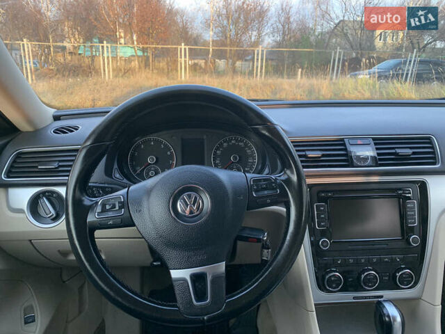 Чорний Фольксваген Пассат, об'ємом двигуна 2.5 л та пробігом 244 тис. км за 10500 $, фото 19 на Automoto.ua