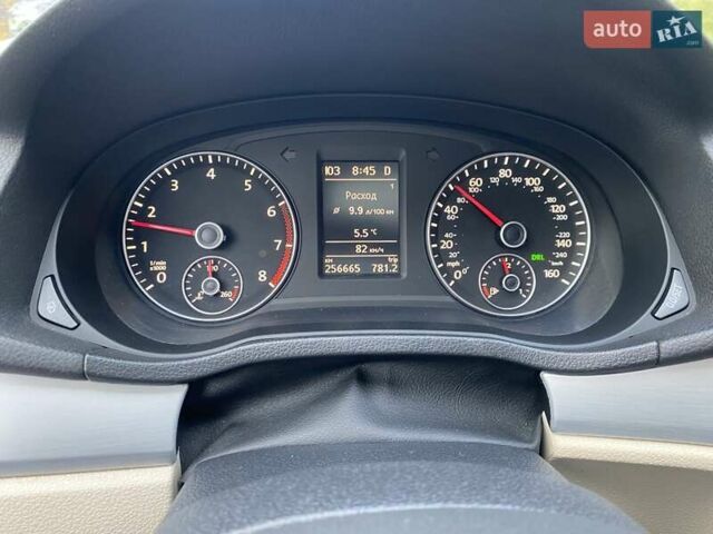 Фольксваген Пассат 2012 в Киеве на Automoto.ua Черный Фольксваген Пассат, объемом двигателя 2.5 л и пробегом 256 тыс. км за 9999 $, фото 8 на Automoto.ua