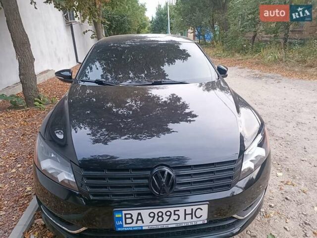 Чорний Фольксваген Пассат, об'ємом двигуна 2.48 л та пробігом 229 тис. км за 10350 $, фото 12 на Automoto.ua