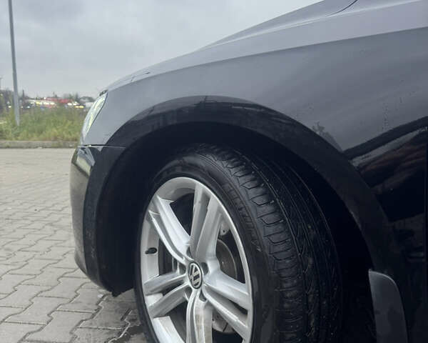 Черный Фольксваген Пассат, объемом двигателя 1.97 л и пробегом 280 тыс. км за 12000 $, фото 7 на Automoto.ua