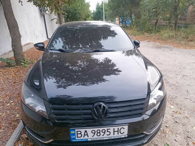 Черный Фольксваген Пассат, объемом двигателя 2.5 л и пробегом 229 тыс. км за 10350 $, фото 9 на Automoto.ua