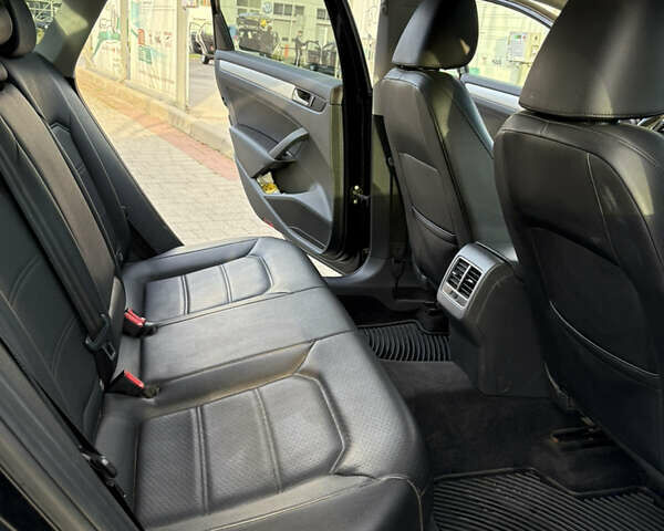 Чорний Фольксваген Пассат, об'ємом двигуна 2.5 л та пробігом 233 тис. км за 9000 $, фото 31 на Automoto.ua