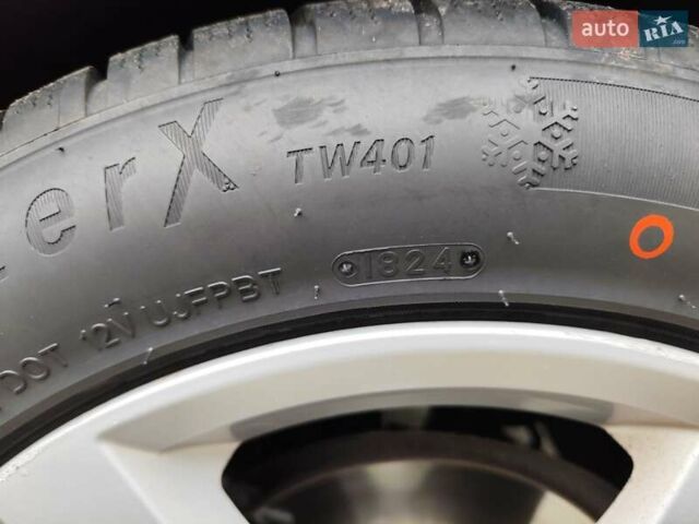 Черный Фольксваген Пассат, объемом двигателя 2.48 л и пробегом 229 тыс. км за 10000 $, фото 15 на Automoto.ua