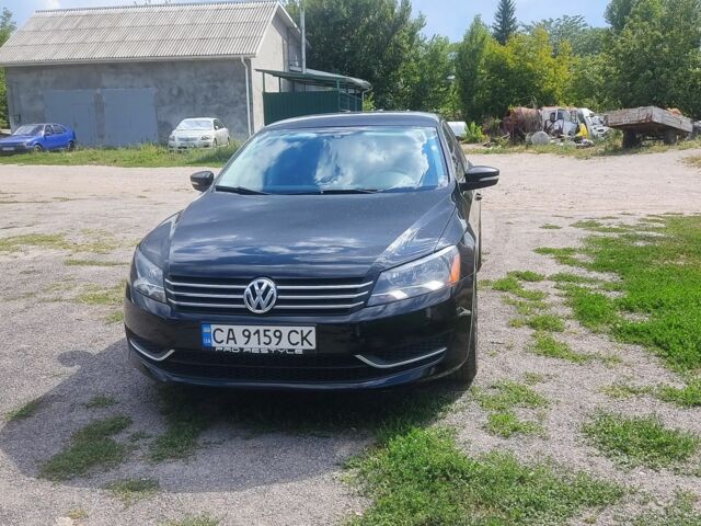 Черный Фольксваген Пассат, объемом двигателя 2.5 л и пробегом 215 тыс. км за 10200 $, фото 1 на Automoto.ua