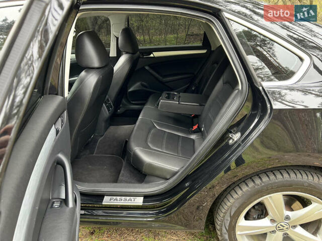 Черный Фольксваген Пассат, объемом двигателя 2.5 л и пробегом 270 тыс. км за 10000 $, фото 13 на Automoto.ua