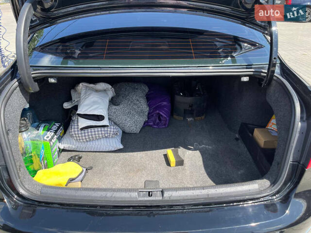 Чорний Фольксваген Пассат, об'ємом двигуна 2 л та пробігом 182 тис. км за 10500 $, фото 12 на Automoto.ua