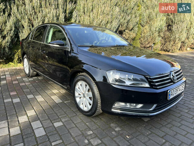 Черный Фольксваген Пассат, объемом двигателя 1.97 л и пробегом 228 тыс. км за 12000 $, фото 7 на Automoto.ua