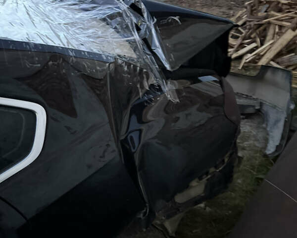 Чорний Фольксваген Пассат, об'ємом двигуна 1.97 л та пробігом 205 тис. км за 5500 $, фото 6 на Automoto.ua