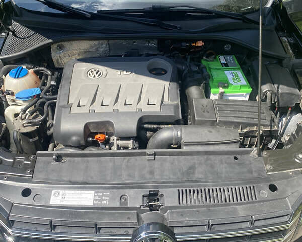 Фольксваген Пассат 2012 у Умани на Automoto.ua Чорний Фольксваген Пассат, об'ємом двигуна 1.97 л та пробігом 198 тис. км за 12400 $, фото 4 на Automoto.ua