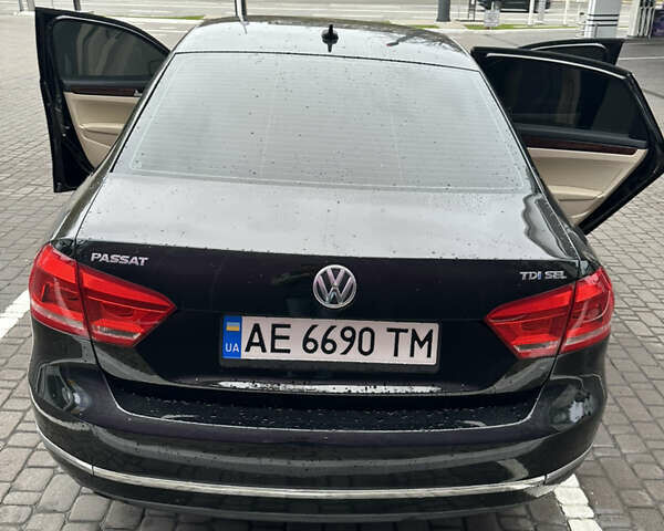 Черный Фольксваген Пассат, объемом двигателя 2 л и пробегом 139 тыс. км за 12000 $, фото 2 на Automoto.ua