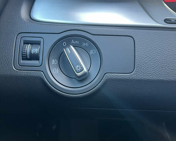 Черный Фольксваген Пассат, объемом двигателя 1.97 л и пробегом 267 тыс. км за 12299 $, фото 41 на Automoto.ua