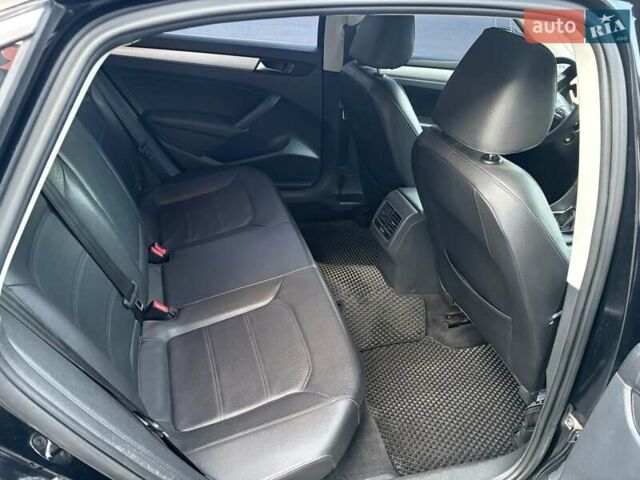 Чорний Фольксваген Пассат, об'ємом двигуна 2.5 л та пробігом 320 тис. км за 10100 $, фото 8 на Automoto.ua