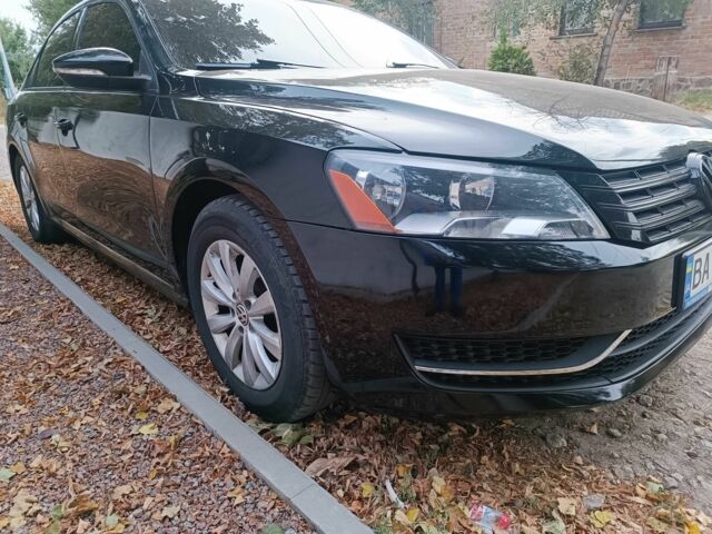 Черный Фольксваген Пассат, объемом двигателя 2.5 л и пробегом 229 тыс. км за 10350 $, фото 17 на Automoto.ua