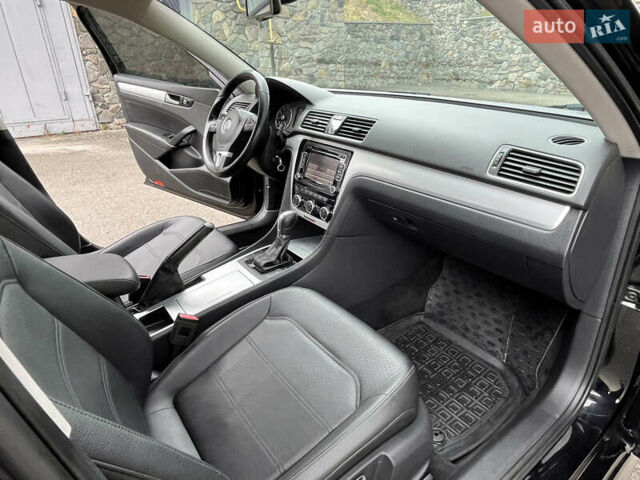 Чорний Фольксваген Пассат, об'ємом двигуна 2.48 л та пробігом 205 тис. км за 10900 $, фото 21 на Automoto.ua