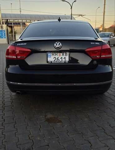 Черный Фольксваген Пассат, объемом двигателя 1.97 л и пробегом 153 тыс. км за 12500 $, фото 4 на Automoto.ua