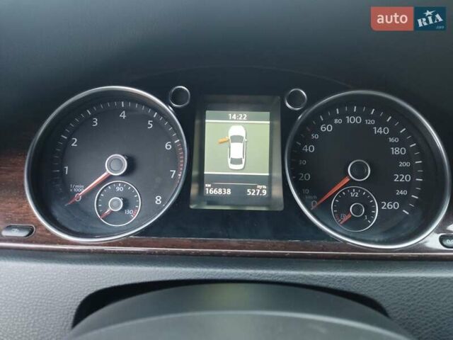 Черный Фольксваген Пассат, объемом двигателя 1.8 л и пробегом 166 тыс. км за 9999 $, фото 32 на Automoto.ua