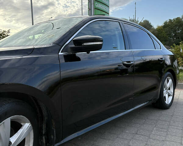 Чорний Фольксваген Пассат, об'ємом двигуна 2.5 л та пробігом 233 тис. км за 9000 $, фото 5 на Automoto.ua