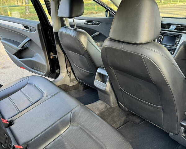 Чорний Фольксваген Пассат, об'ємом двигуна 2.5 л та пробігом 305 тис. км за 7900 $, фото 13 на Automoto.ua