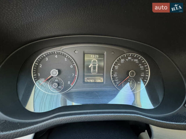 Чорний Фольксваген Пассат, об'ємом двигуна 2.5 л та пробігом 174 тис. км за 9900 $, фото 15 на Automoto.ua