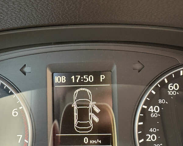 Чорний Фольксваген Пассат, об'ємом двигуна 2.5 л та пробігом 233 тис. км за 9000 $, фото 29 на Automoto.ua