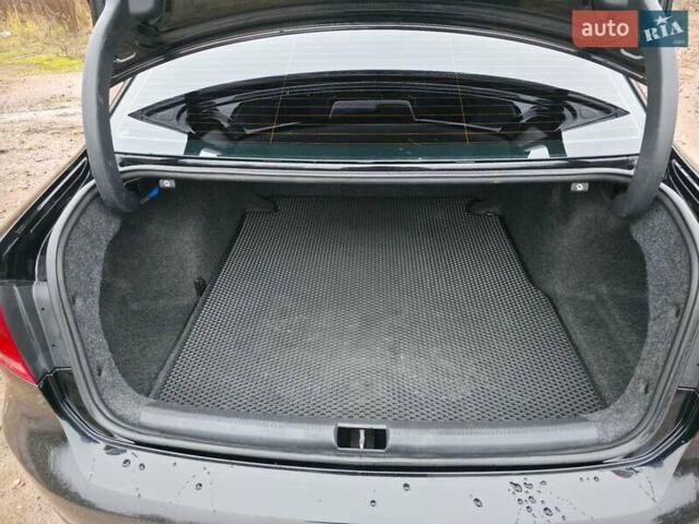 Чорний Фольксваген Пассат, об'ємом двигуна 2.5 л та пробігом 186 тис. км за 10200 $, фото 7 на Automoto.ua