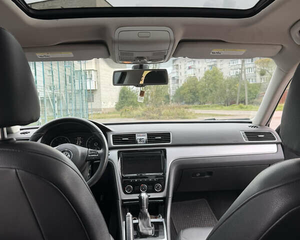 Черный Фольксваген Пассат, объемом двигателя 2.48 л и пробегом 287 тыс. км за 8400 $, фото 5 на Automoto.ua