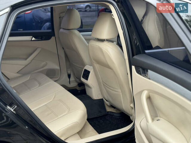 Чорний Фольксваген Пассат, об'ємом двигуна 2.48 л та пробігом 260 тис. км за 9000 $, фото 20 на Automoto.ua