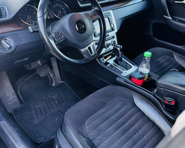 Черный Фольксваген Пассат, объемом двигателя 1.8 л и пробегом 180 тыс. км за 11200 $, фото 8 на Automoto.ua