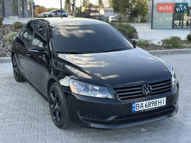 Чорний Фольксваген Пассат, об'ємом двигуна 2.48 л та пробігом 147 тис. км за 12150 $, фото 5 на Automoto.ua