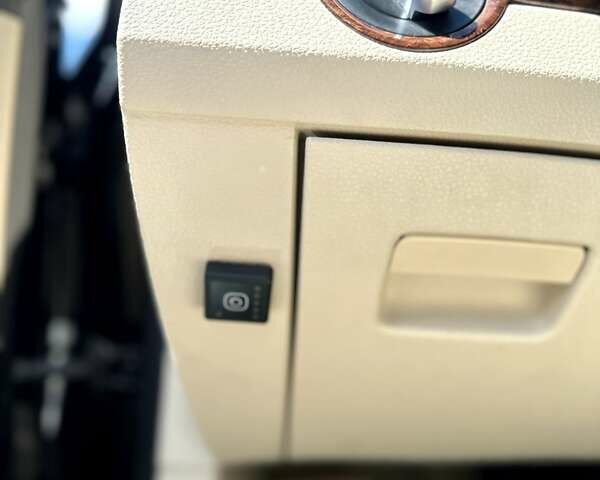 Черный Фольксваген Пассат, объемом двигателя 2.5 л и пробегом 240 тыс. км за 11400 $, фото 15 на Automoto.ua