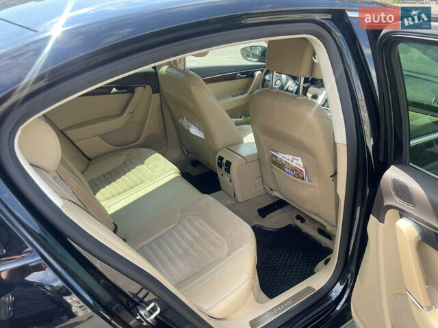 Черный Фольксваген Пассат, объемом двигателя 1.8 л и пробегом 186 тыс. км за 10000 $, фото 11 на Automoto.ua