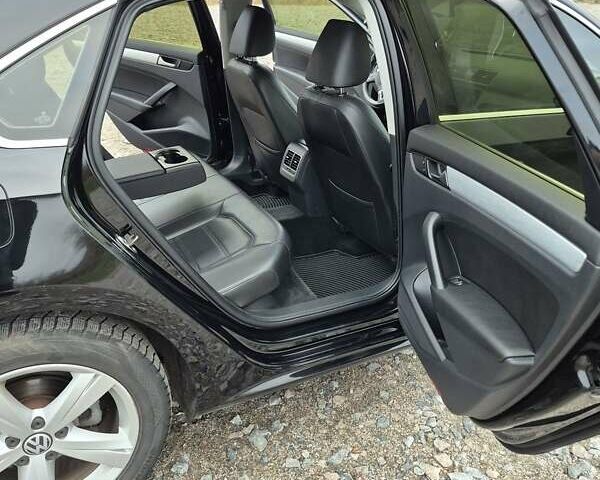 Черный Фольксваген Пассат, объемом двигателя 2.48 л и пробегом 250 тыс. км за 10500 $, фото 21 на Automoto.ua